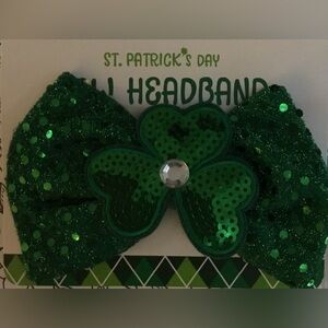 NWT St. Patrick’s Day Hair Bow